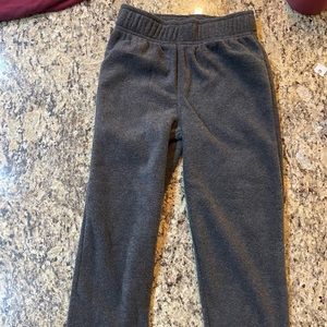 Children’s place dark gray sweat pants kids size 5/6